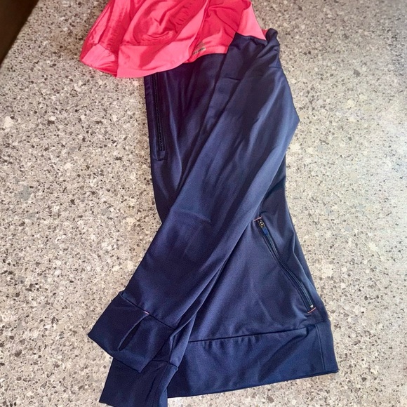 Adidas TechFit Half  Zip Hoodie - Size Small - Picture 2 of 13